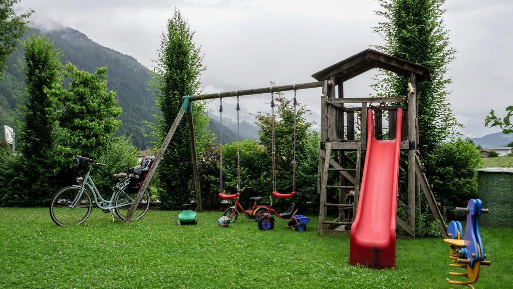 Apart Tyrol Удернс Экстерьер фото
